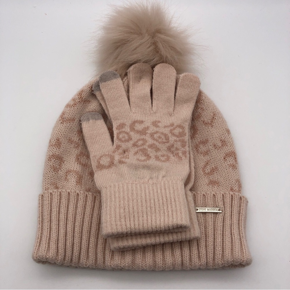 Steve Madden Womens Faux Fur Pom Pom Beanie & Glove Set Blush Pink Beige Animal